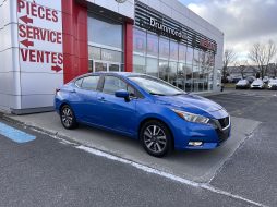 Nissan Versa 2021