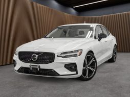 Volvo S60 2023