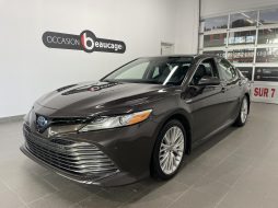 Toyota Camry 2019