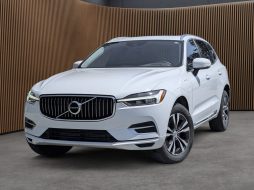 Volvo XC60 2021