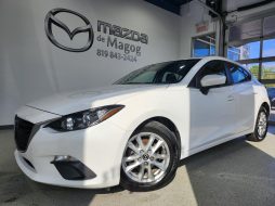 Mazda Mazda3 2015