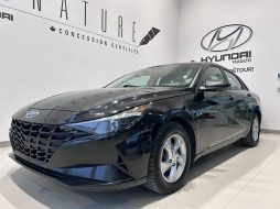 Hyundai Elantra 2022