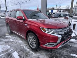 Mitsubishi Outlander PHEV 2021