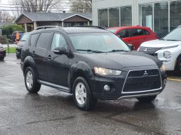 Mitsubishi Outlander 2012