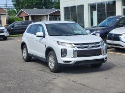 Mitsubishi RVR 2022