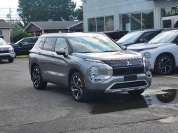 Mitsubishi Outlander 2022