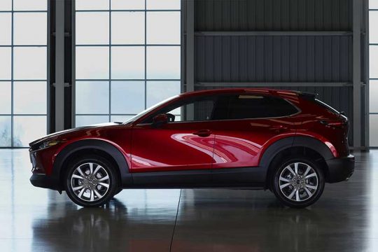 Mazda cx 30 2020 vue transversale rouge