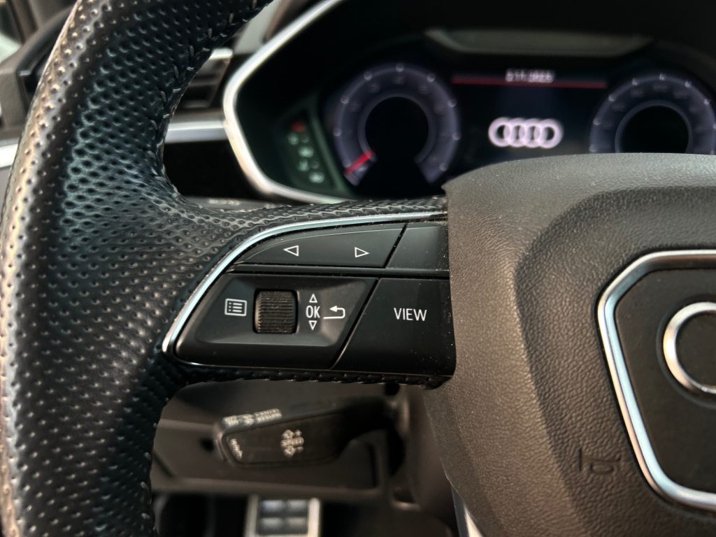 Audi Q3 2021