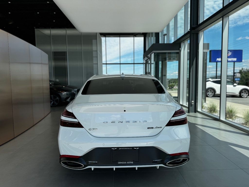 Genesis G70 2024