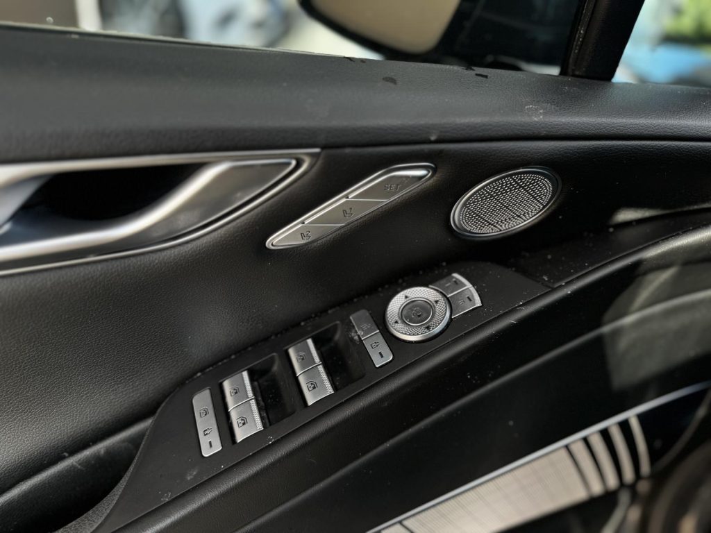 Genesis G80 2023