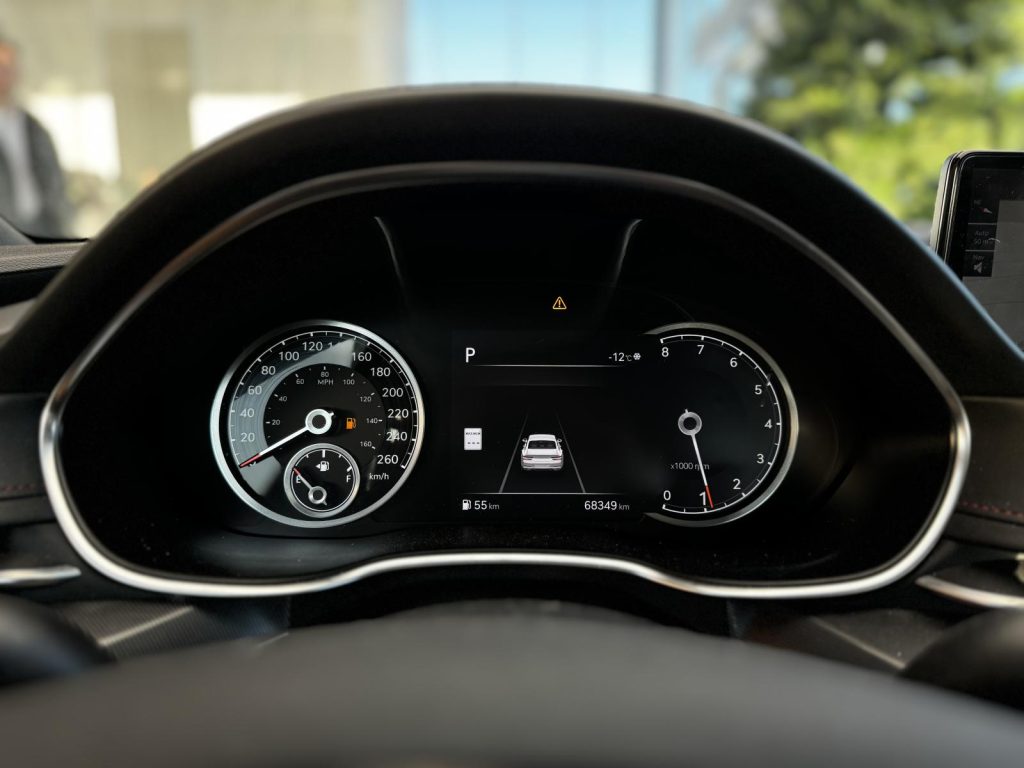 Genesis G80 2023