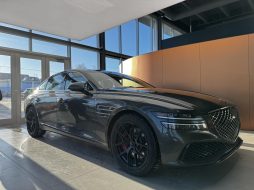 Genesis G80 2023