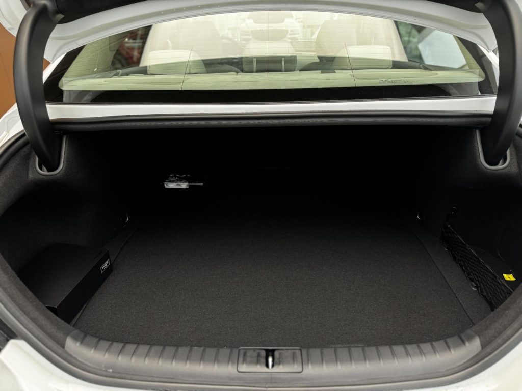 Genesis G70 2025
