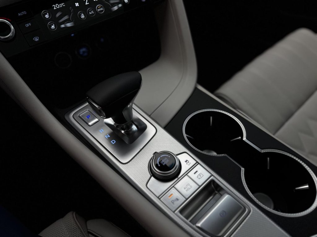 Genesis G70 2025
