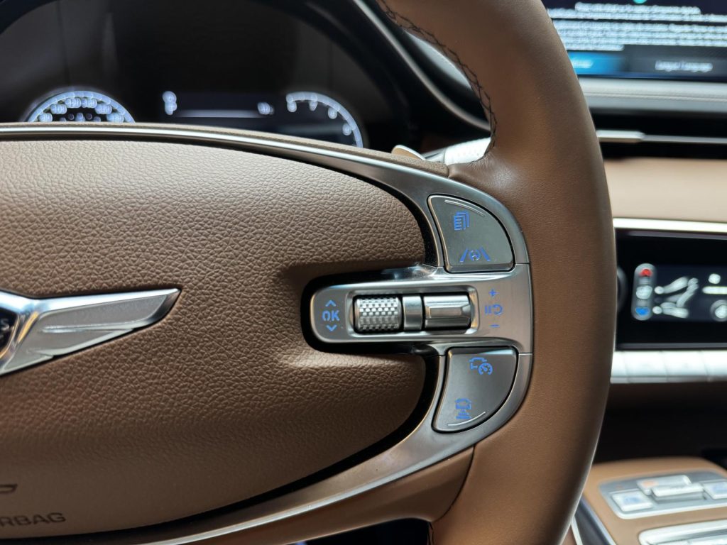 Genesis GV70 2024