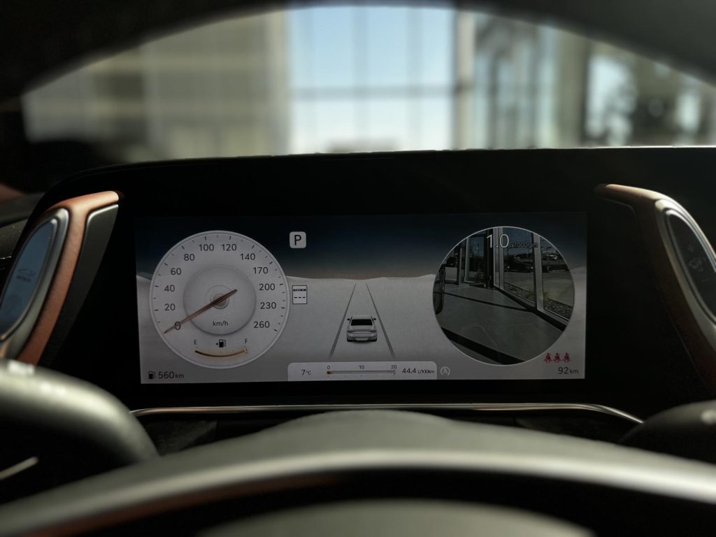 Genesis G90 2025
