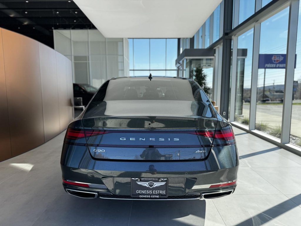 Genesis G90 2025