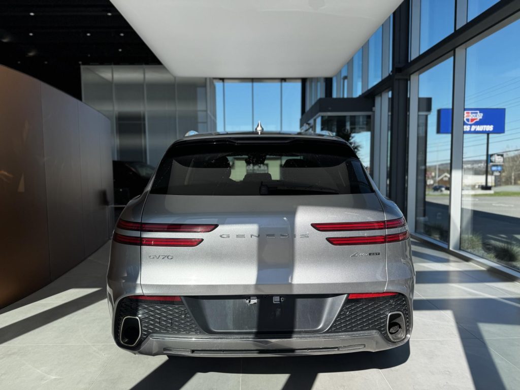 Genesis GV70 2022