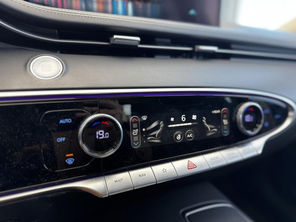 Genesis GV70 2022