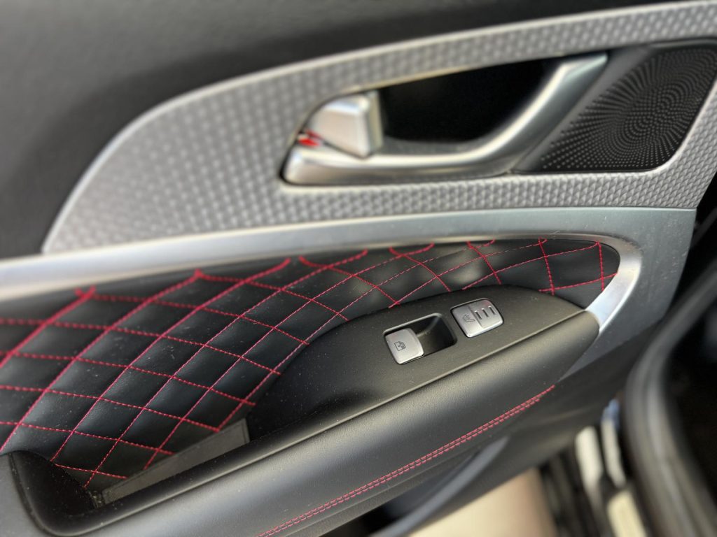 Genesis G70 2022