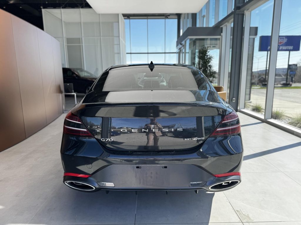 Genesis G70 2022