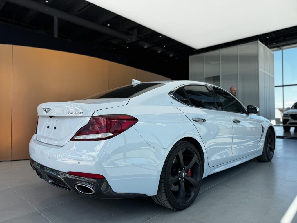 Genesis G70 2021