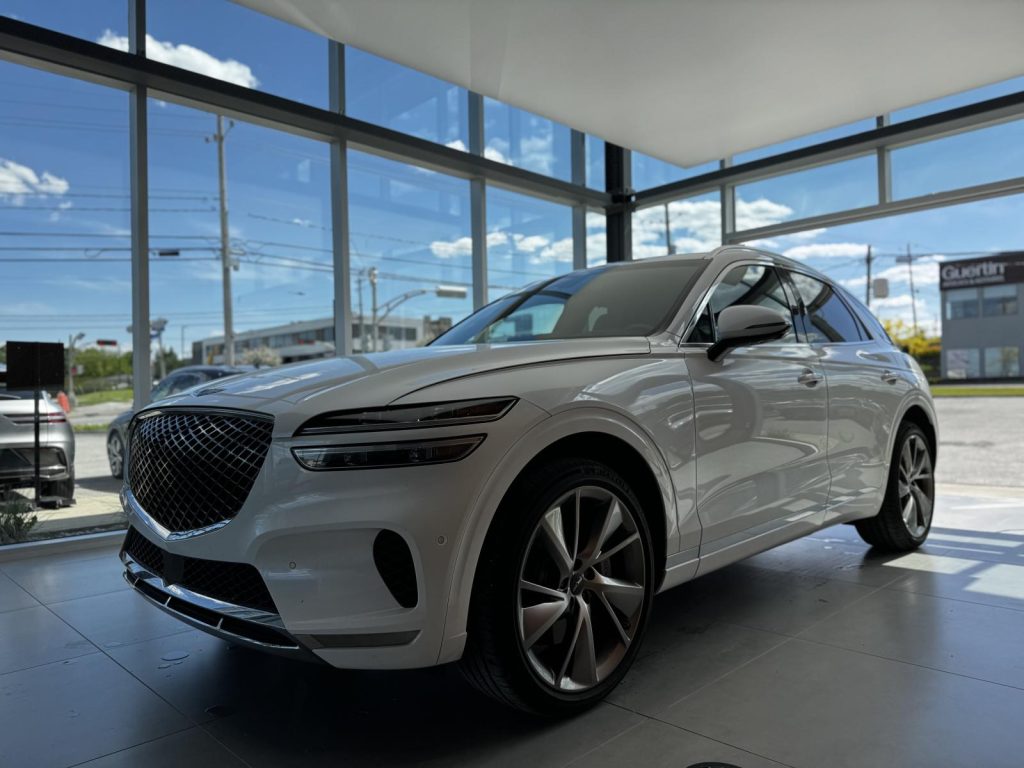 Genesis GV70 2024
