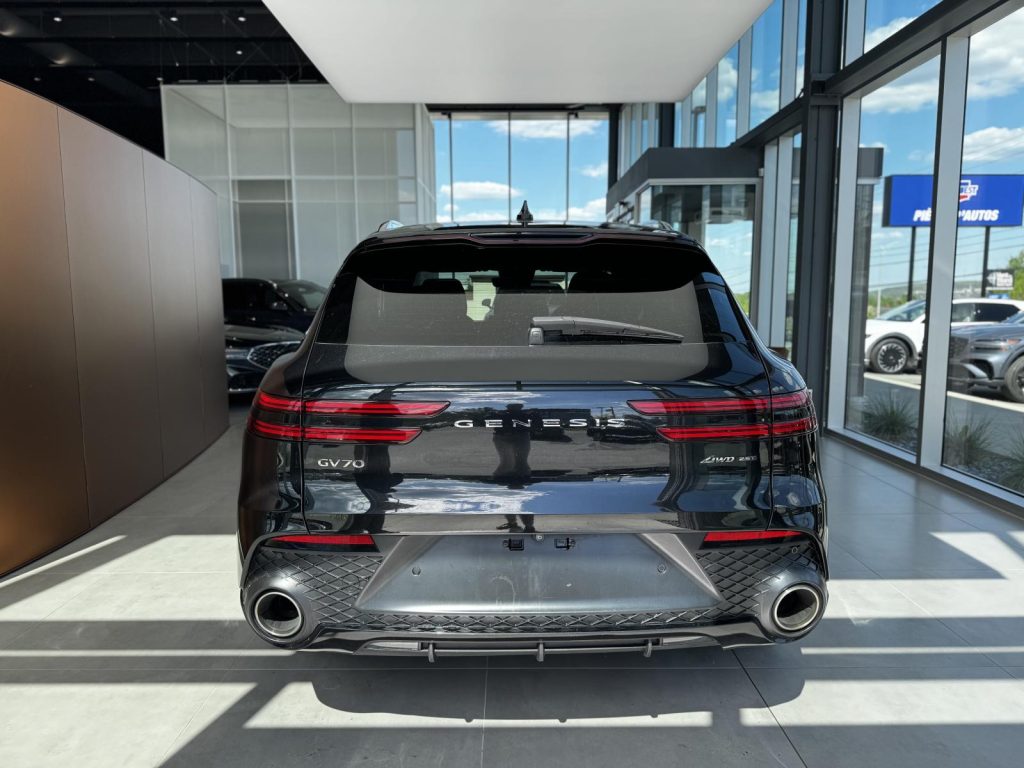 Genesis GV70 2022