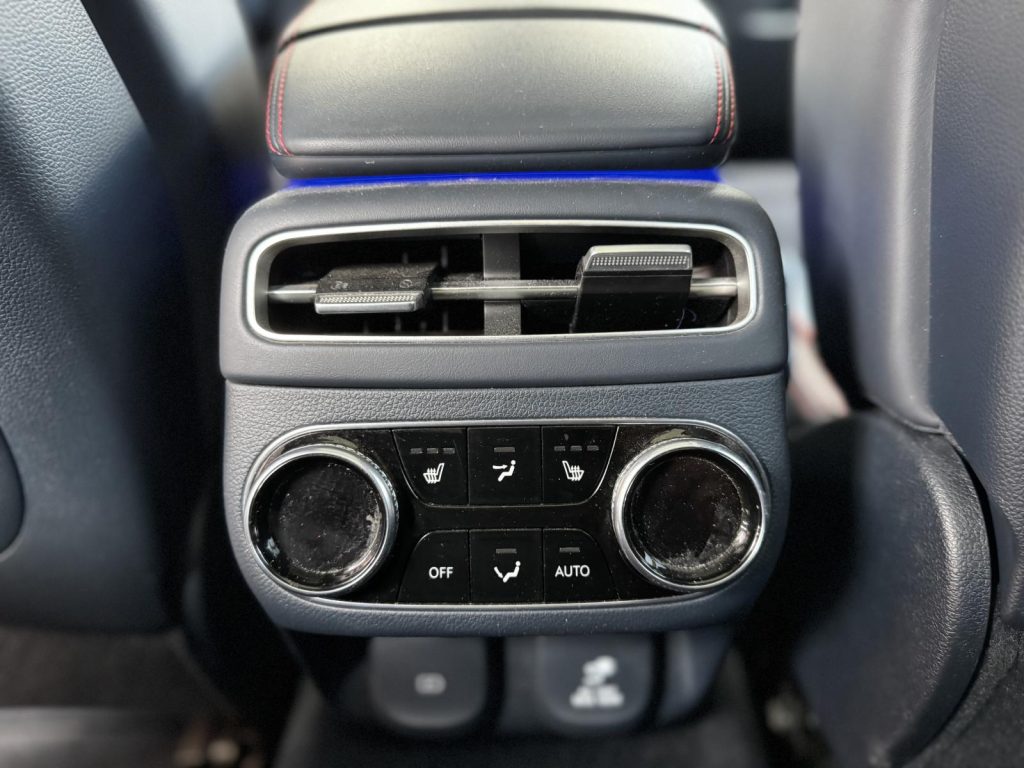 Genesis GV70 2022