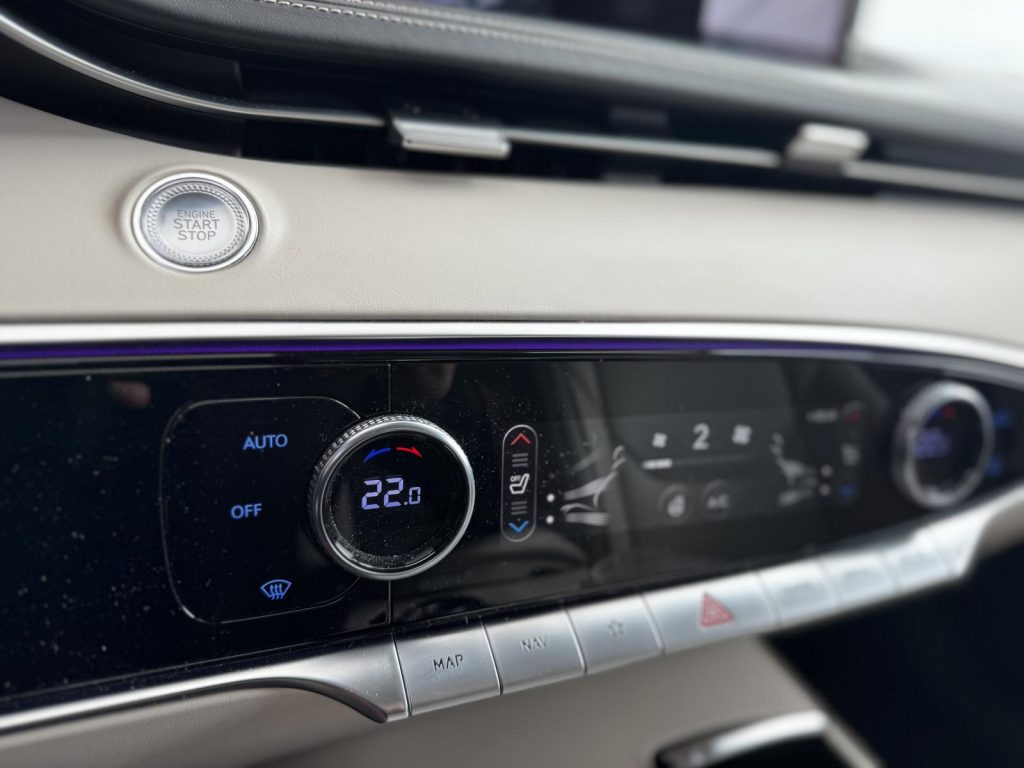 Genesis GV70 2022