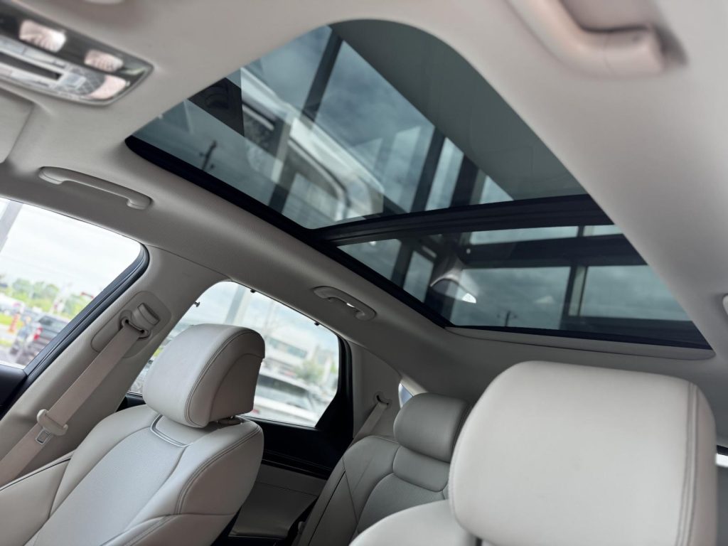 Genesis GV70 2023