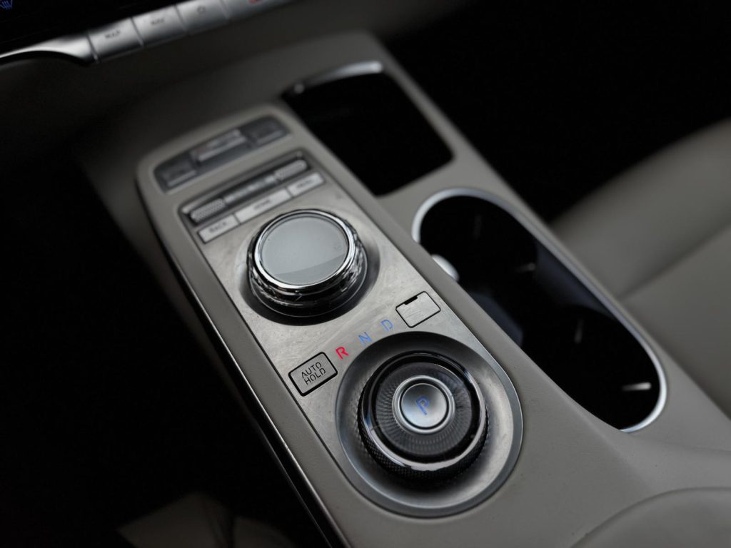 Genesis GV70 2023