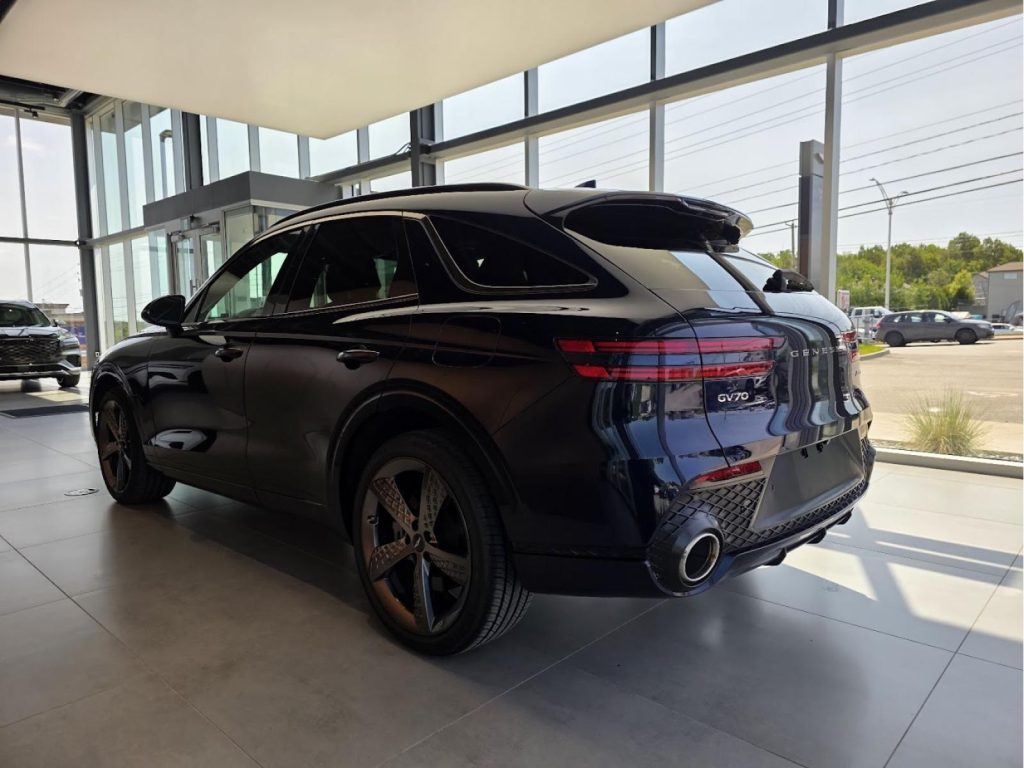 Genesis GV70 2022