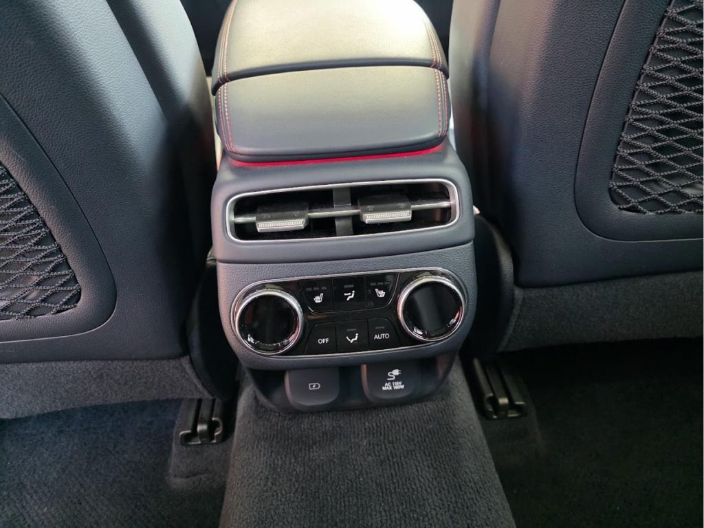 Genesis GV70 2022