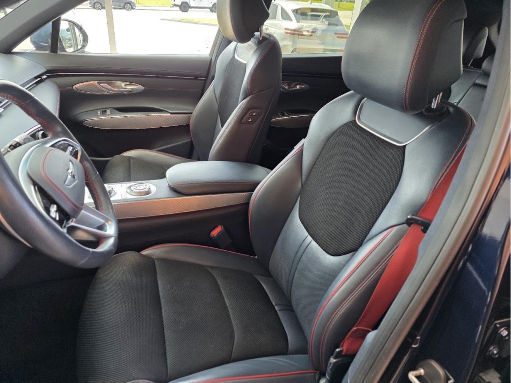 Genesis GV70 2022
