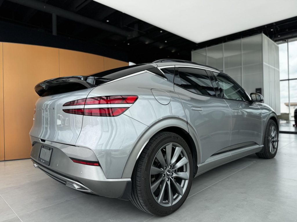 Genesis GV60 2023