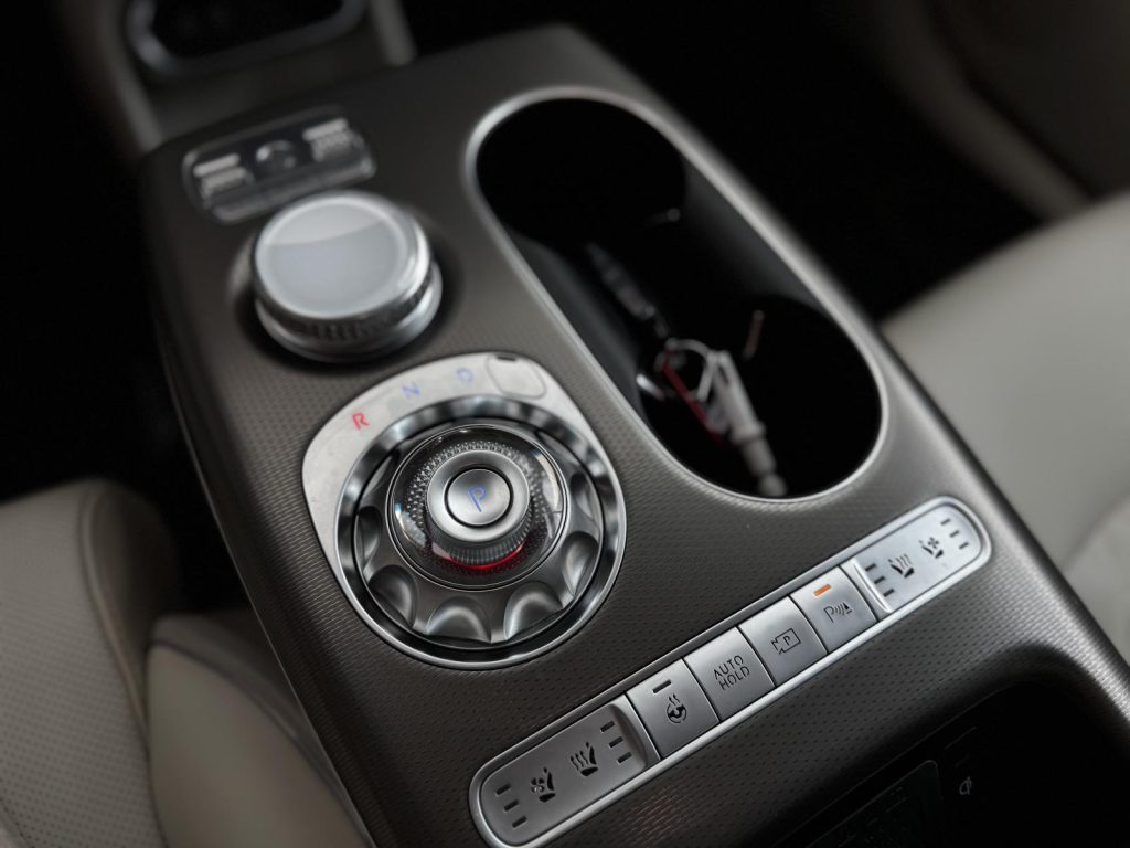 Genesis GV60 2023
