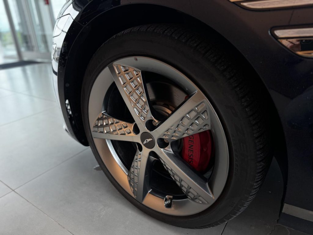 Genesis G80 2023