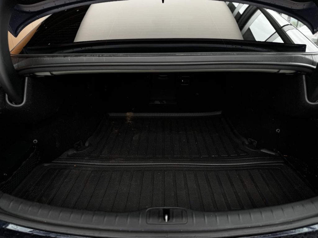 Genesis G80 2023