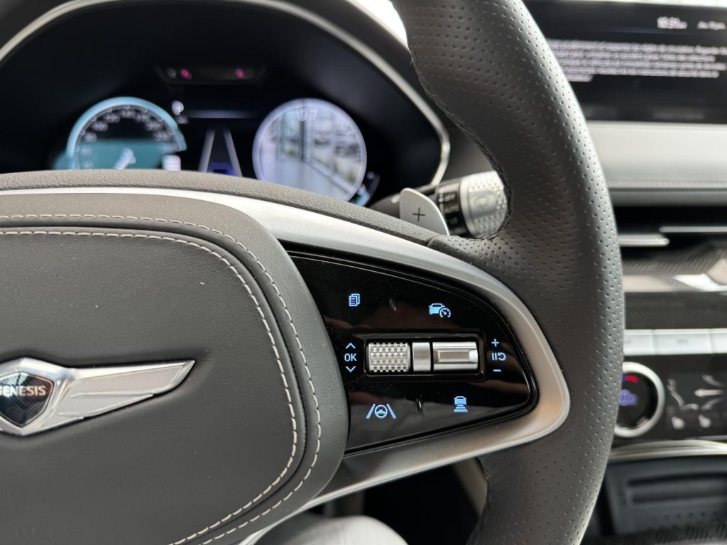 Genesis G80 2023