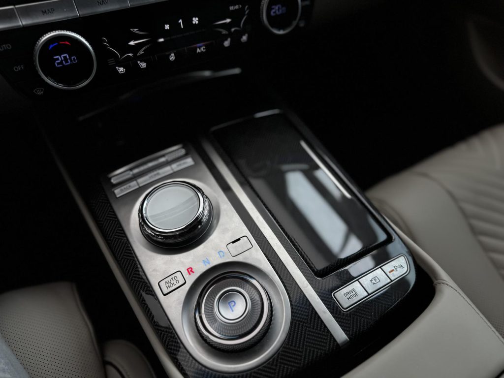 Genesis G80 2023