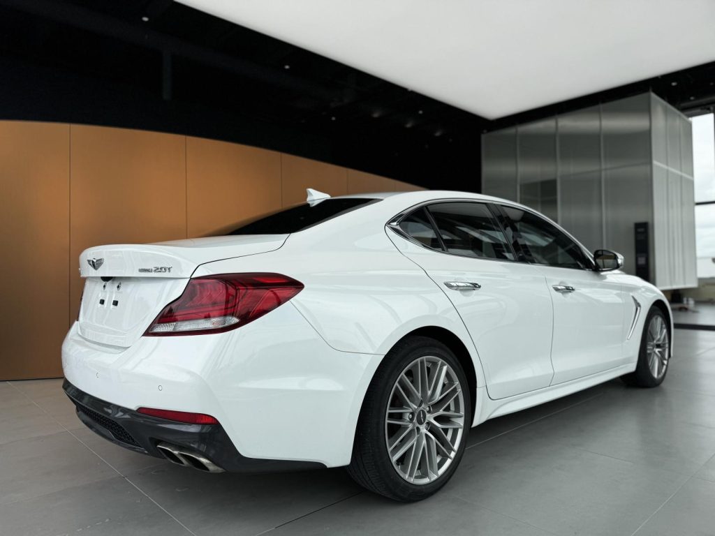 Genesis G70 2021