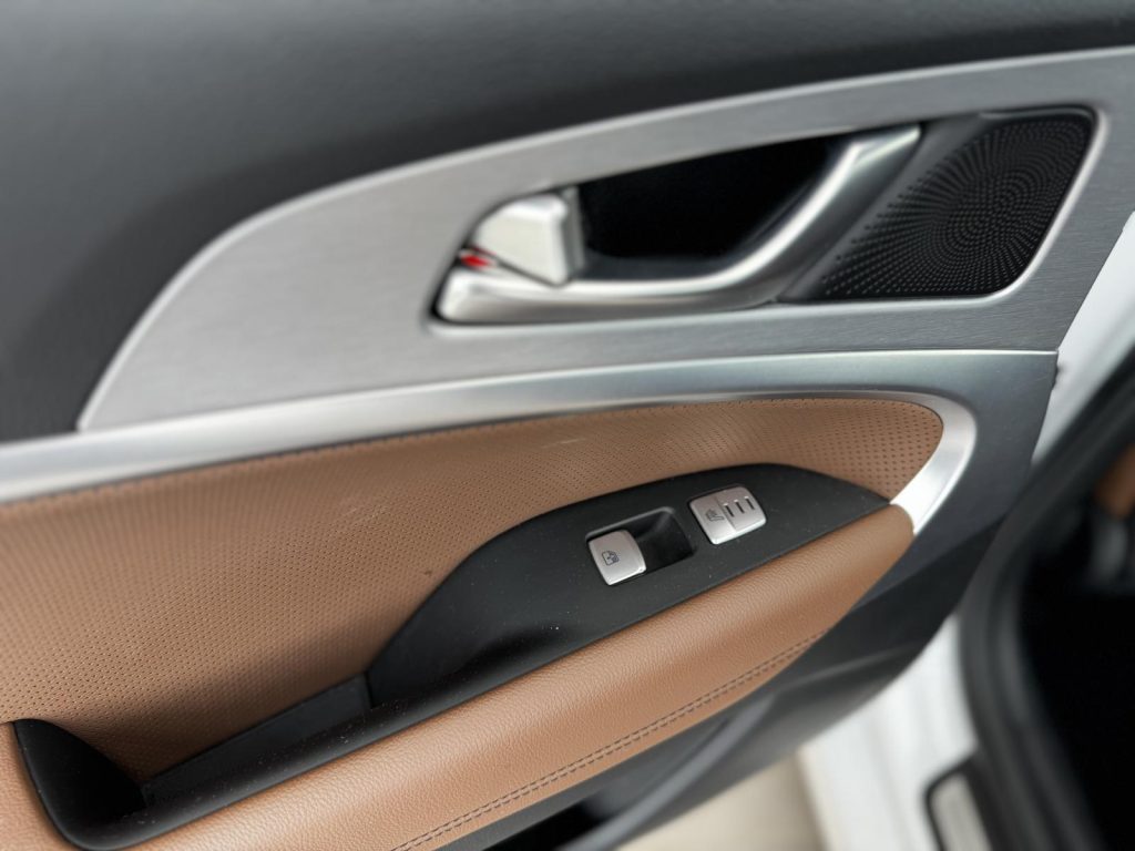 Genesis G70 2021