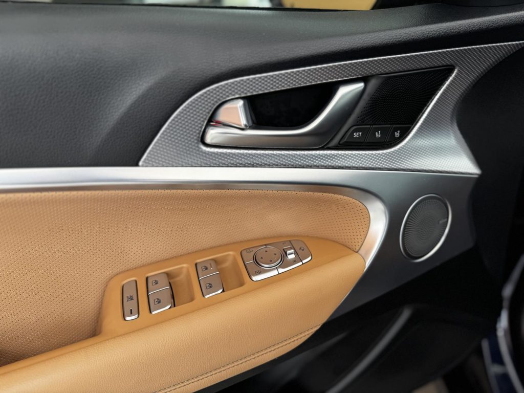 Genesis G70 2022