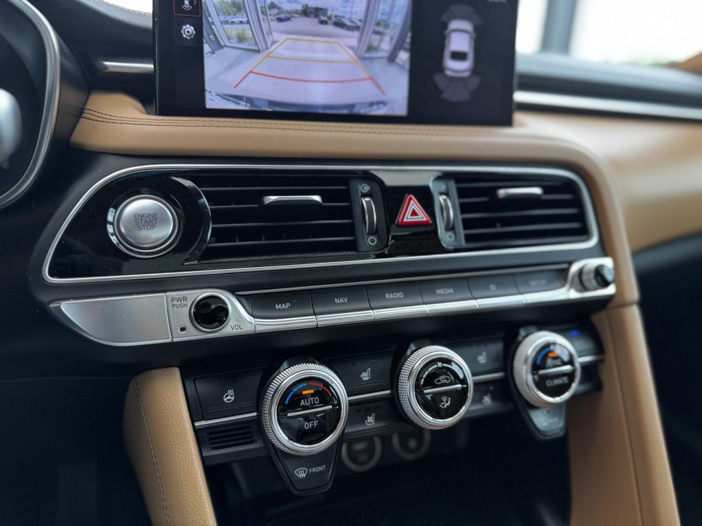 Genesis G70 2022