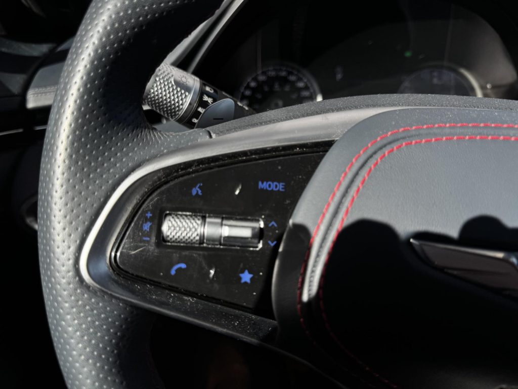 Genesis GV70 2022