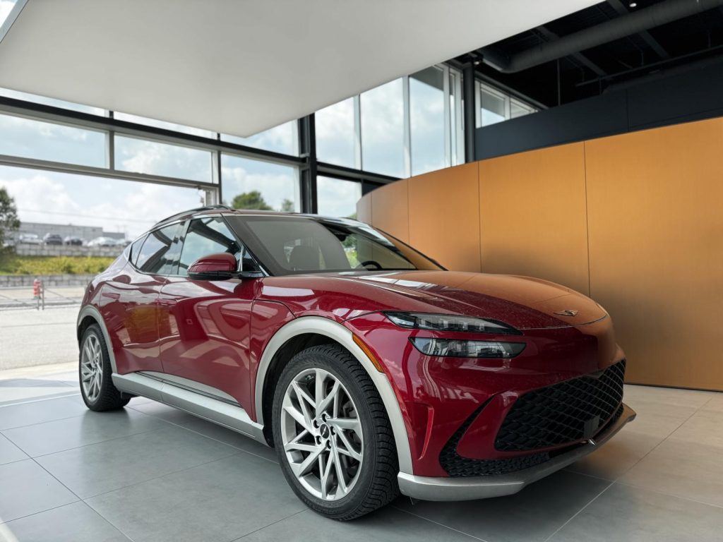 Genesis GV60 2023