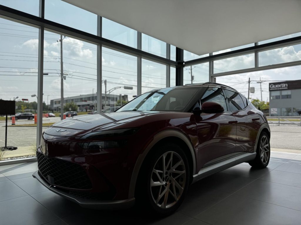Genesis GV60 2023