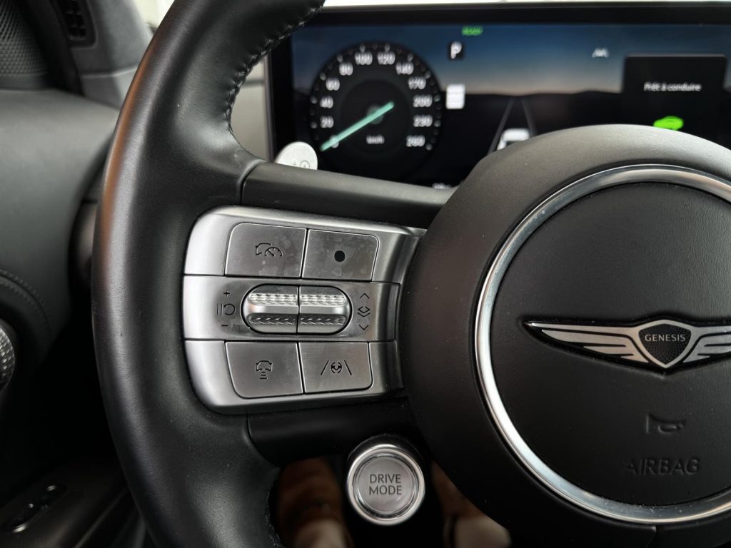 Genesis GV60 2023