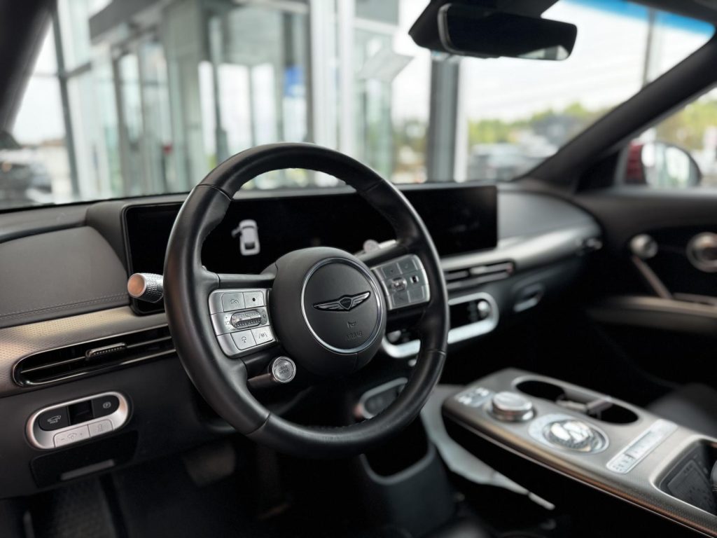 Genesis GV60 2023
